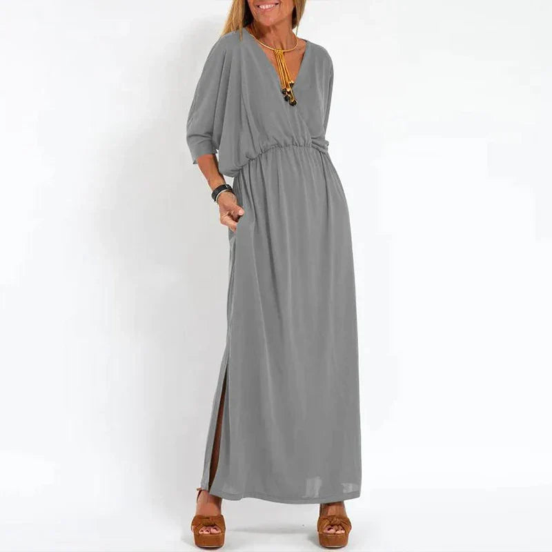 Clarissa - Lange Split Jurk in Vintage Stijl - Elegante lijnen ontmoeten vintage charme.