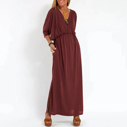 Clarissa - Lange Split Jurk in Vintage Stijl - Elegante lijnen ontmoeten vintage charme.